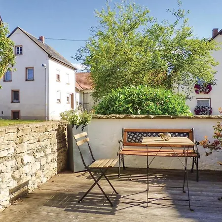 Awesome In With 3 Bedrooms And Wifi