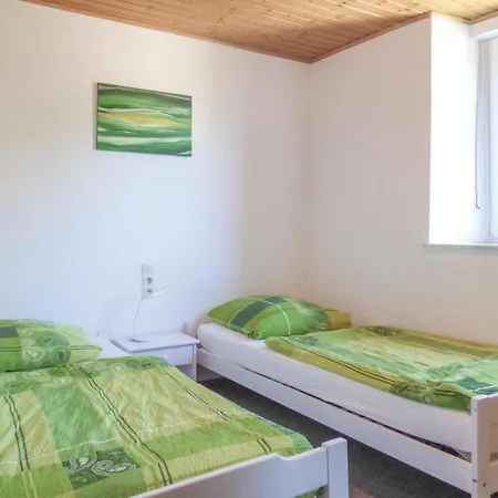 Awesome In With 3 Bedrooms And Wifi Wiesbaum